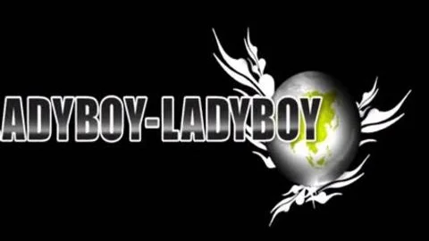 wild sexy Latex Ladyboy