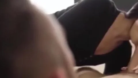 guy butthole poked By ladyboy
