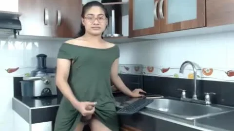 Skar Cumshow 05-24-eighteen