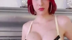 sexy Redhead shetwink jerk offing her rod