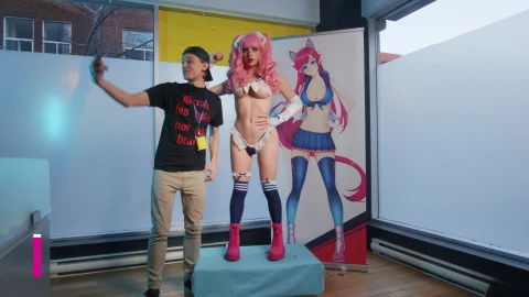 Trans Angels: Horny Maverick Dominates Tgirl Cosplay Model