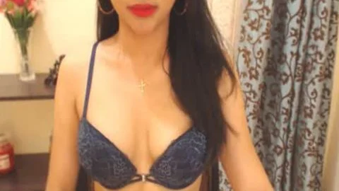 ladyboy Wants u To sperm In Her mouth