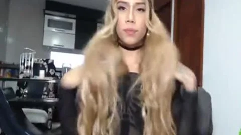 t-girl ladyboy receives dick juice flow After bang