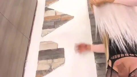 Watch tranny dildo Her arse And jack off