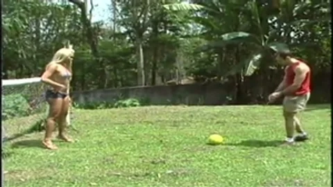 Tcutie Takes A Load On her Chest - Gentleguyss video