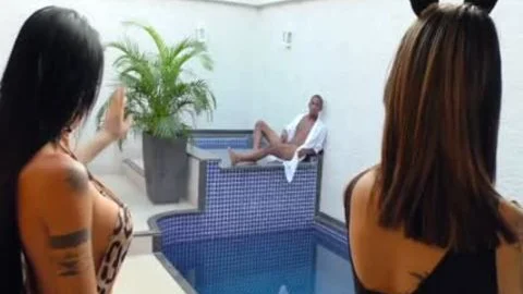 wicked trannies Nicolly Pantoja And Vitoria Neves Lure A guy Into sofa