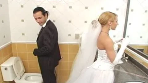 tranny bonks In The bathroom