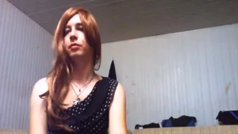 Vladasexytrans Showed cam poke massive sex-toy