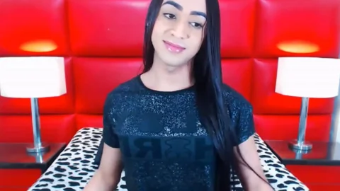 Twerking tranny Playing With Her anal And dong