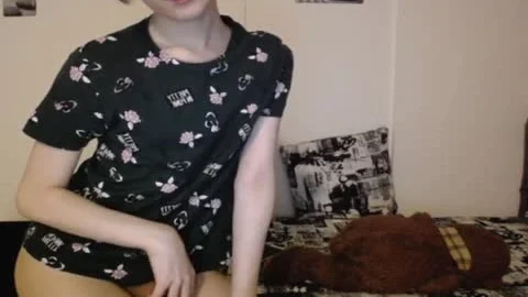 Jenny And Alice In 69 Then Jenny Wanks Till cum