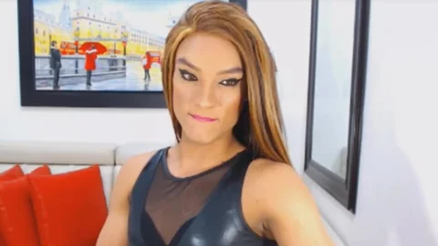 Seducing Trans Wants To Have A nice Time