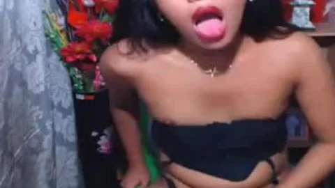 shemale mastix 0f Sex S0l0 In Her R00mCam LIve Sh0w