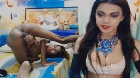 naughty duett lady-twink hottie engulfing Each Other rod