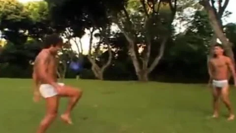 Outdoor bang On A Sofa
