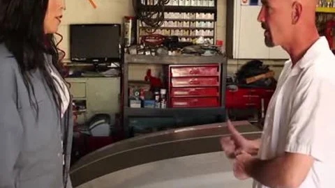 anal Loving lady-man Mechanic Changes men Oil - Reality Junkies