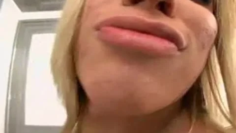large Tit tranny Fisting
