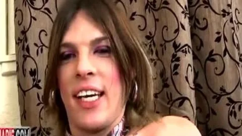 Sex Hungry ladyboys joy