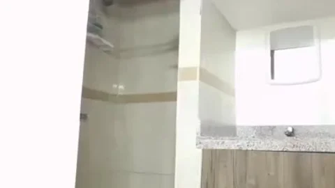 Columbian jerk off In Shower