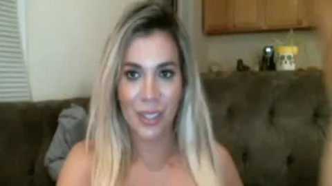 boy Sucks Trans blond's 10-Pounder