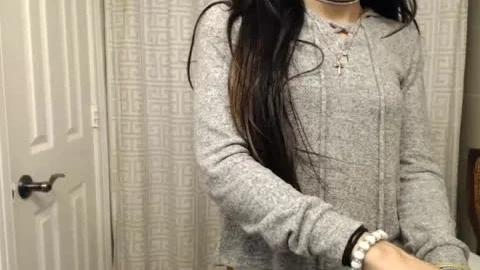 fine Colombian From Texas Jerks Her big penis