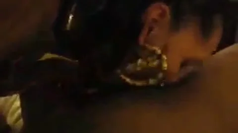 6735338 Riding gigantic darksome penis
