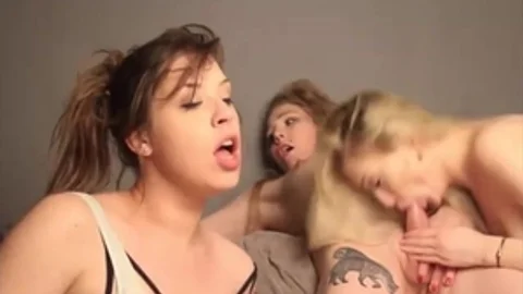 slutty Ladies engulfing A large Shecock