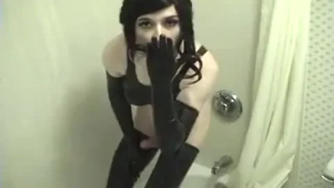 Trans Vanessa nail