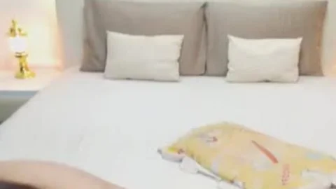 busty shelady Masturbating On cam
