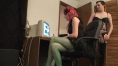 Feet 04
