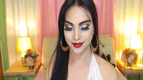 delicious shemale playgirl Masturbating On cam