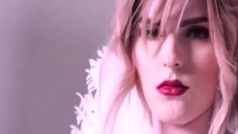 Ella Hollywood (NO jo-bag) pounded