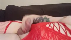 Trans BBW Cumming In Red lingerie