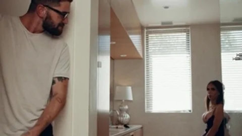 Jerking TS Stepmom butthole boned By Her Stepson In The baths
