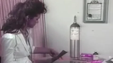 Vintage Julia Bond skankty Nurse