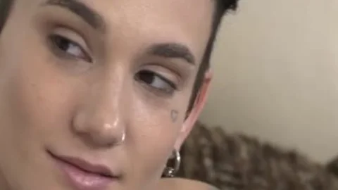 tranny And Two lesbian babes