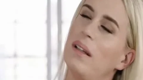 Ts Nikki vicious Stokes Shecock whilst Bouncing On A Bigcock