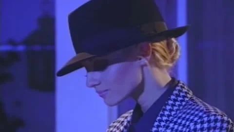 JIll Kelly receives ass nailed By A ladyman