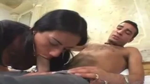busty latin babe Does her almost all juicy