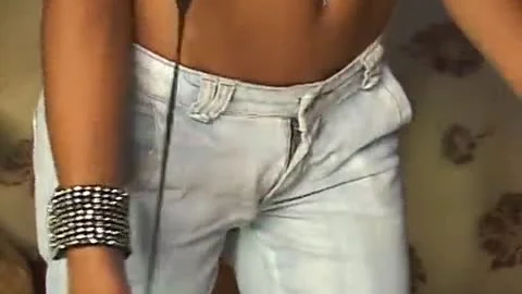 ladyboy hoe With A Collar Sucks 10-Pounder