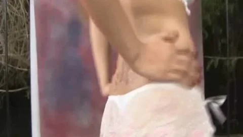 blond sheboy babe cook jerking
