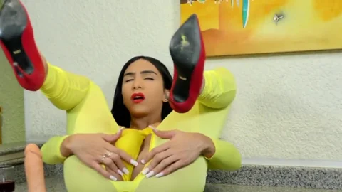 TS Yasmin Dornelles Milks every Drop Out Of Her enormous Shaft while Riding dildo