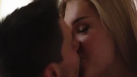 Tbabe Daisy Enjoys Barebacking The anal Of A teen
