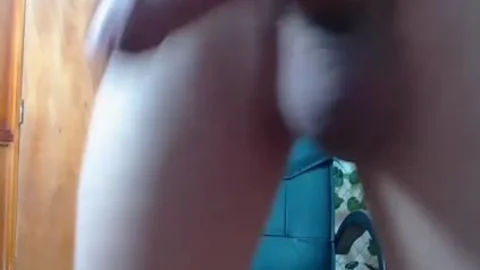 Femboy Salome Shows A large Veiny dong